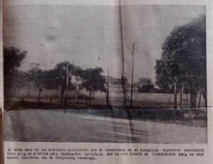 El Club inaugura su primera cancha de polvo de ladrillo en el año 1964