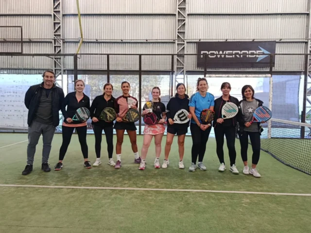 Un americano para seguir sumando 🎾💪

Gracias por ser parte de esta propuesta de Encuentro Americano para principiantes, que permite crecer en juego y experiencia. 

La ganadora del fue Priscila Ledesma y en segundo lugar concluyó Yesica Crivelli.