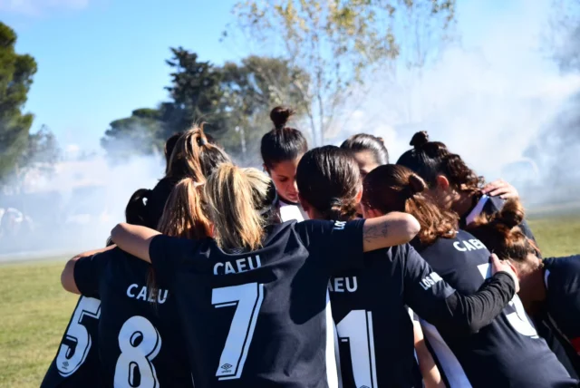 ¡Vamos Albinegras! 🖤🤍

Final ida: Estudiantes 0 - Maderense 1

La vuelta se jugará el próximo domingo en el Juan Halzague.