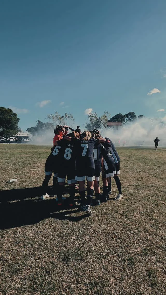 Unidas como siempre ❤️

Unidas hasta el final 💪

🖤🤍