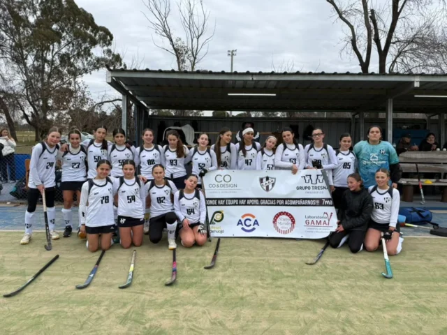 Primera fecha en Trenque Lauquen 🙌🏑

Estudiantes ya juega en Zona Campeonato, luego del ascenso conseguido en el primer semestre de la temporada.

En la primera fecha, los equipos albinegros visitaron a Argentino de Trenque Lauquen con buenas actuaciones y partidos ajustados.

Resultados de las puntuables:

7ma: Argentino 1 - Estudiantes 1
6ta: Argentino 1 - Estudiantes 3
1ra: Argentino 2 - Estudiantes 1

¡Vamos Albinegras! 🖤🤍