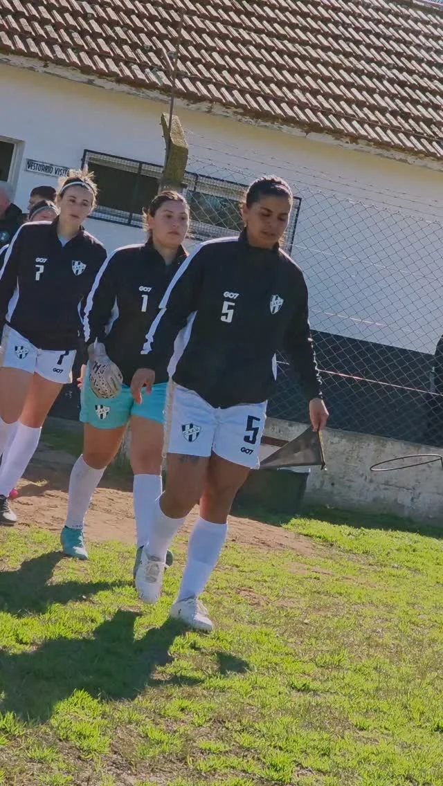 ¡Siempre Estudiantes! 🖤🤍