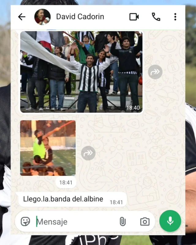Mensaje del ídolo...

Llegó la banda del albiné 🖤🤍
