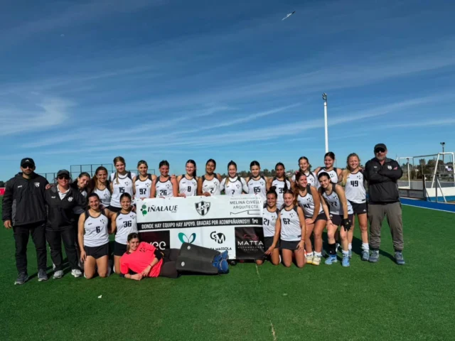 Copa Noroeste en Daireaux 🏑🙌

Nuestras representantes de hockey disputaron la tercera fecha de la Copa Noroeste.

Visitaron a Hockey Daireaux, obteniendo victorias en los tres encuentros disputados.

Resultados:
Sub 14: Daireaux 0 - Estudiantes 4
Sub 16: Daireaux 0 - Estudiantes 9
Primera: Daireaux 1 - Estudiantes 3

¡Vamos Albinegras! 🖤🤍